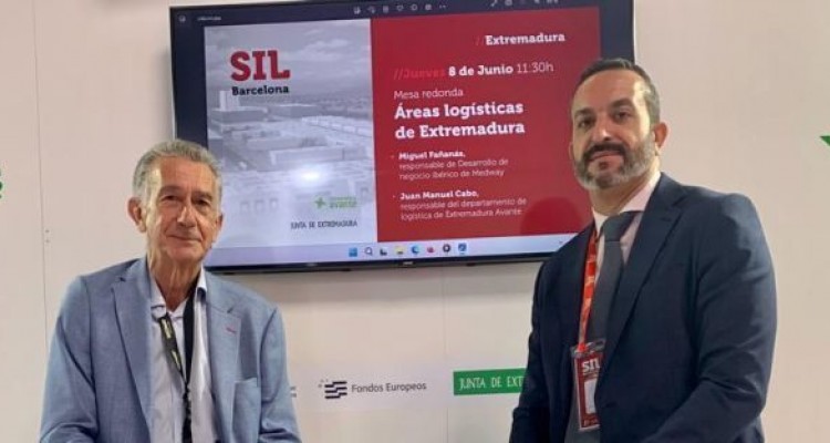 Mesa redonda organizada pela Extremadura Avante